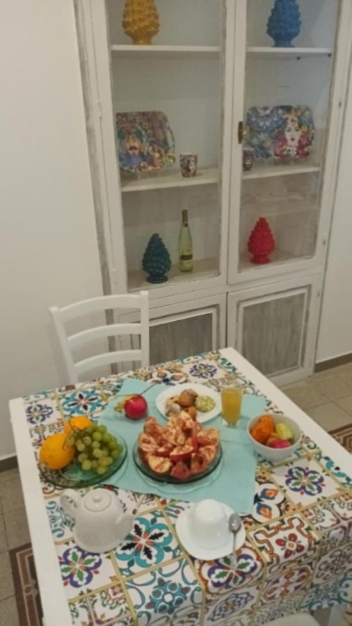 B&B Ammirata Palermo Buitenkant foto